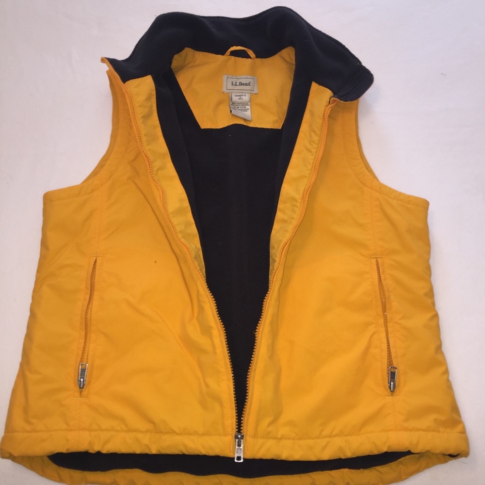 L.L.Bean medium Vest - Picture 2 of 5